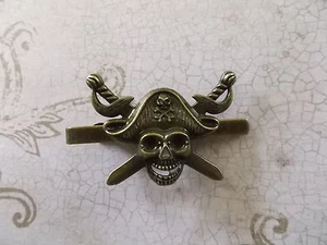 T017  Vintage Style Pirates of Carribean Tie Clip Bar Pin Gifts Birthday Christm - Picture 1 of 7