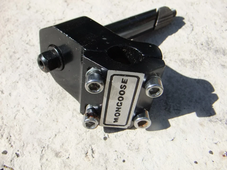 Vástago/pluma Old School Mongoose para bicicleta BMX y Freestyle, 22,2 Cro-Mo negro Foto 1 de 4