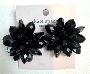 Kate Spade vollblümige tiefschwarze Blumen-Ohrstecker NEU NEU IN VERPACKUNG UVP 69 $ - Bild 1 von 3
