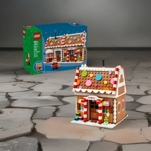 Lego 40809 Festive Gingerbread House (Christmas) 498 PCS Building SET  Bravo!! - Picture 1 of 10