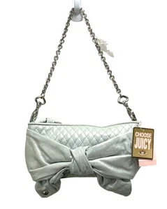 Juicy Couture silberne Schleife, gesteppt, schimmernd, Kettentasche Geldbörse, neu mit Etikett - Bild 1 von 2