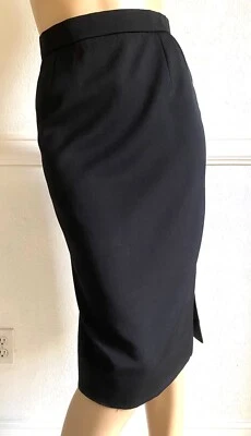 NINA RICCI BOUTIQUE PARIS  FABULOUS SUIT SKIRT Sz  EU 38 US 6 - Image 1 of 3