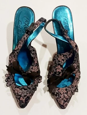 Irregular Choice Gotham City Tamanho: 40 Arcos Preto Rosa Floral Salto Slingback - Imagem 1 de 4
