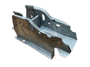 FORD TRANSIT MK 4/5 1991 - 2000 FRONT SPRING HANGER FITS EITHER SIDE NEW PANEL - Picture 1 of 9