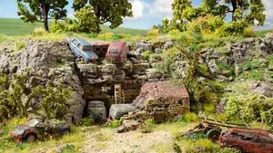 Paisaje a escala HO - 58617 - cementerio de autos - Imagen 1 de 3