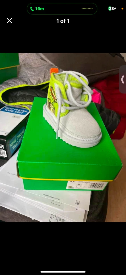 toddler ugg boots size 6c - Image 1 of 1