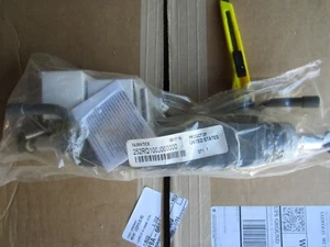 New Numatics 252RQ100J000000 Valve - Picture 1 of 4