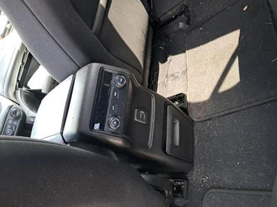 2019 GMC Acadia Used Climate Control Unit w/o Heated Rear Seats 2694497 - Image 1 of 4