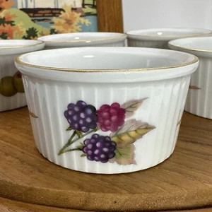 (5) Royal Worcester Evesham Berries and Olives Shape 48 Size 00 Gold Rim Ramekin - Foto 1 di 8