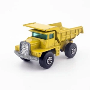 Lesney Matchbox Superfast 28a MACK DUMP TRUCK Excellent Vintage Diecast Model - Picture 1 of 6