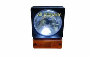 Repuestos Jcb - Conjunto Faro (Referencia Nº 700/21100 262/68200) - Imagen 1 de 6