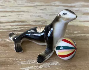 Vintage ceramic bone china animal seal w/ striped ball Hi Style by Bridge Japan - Picture 1 of 10