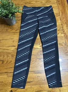 Athleta Chaturanga Leggings S Grey Black Striped Colorblock Womens S - Picture 1 of 8