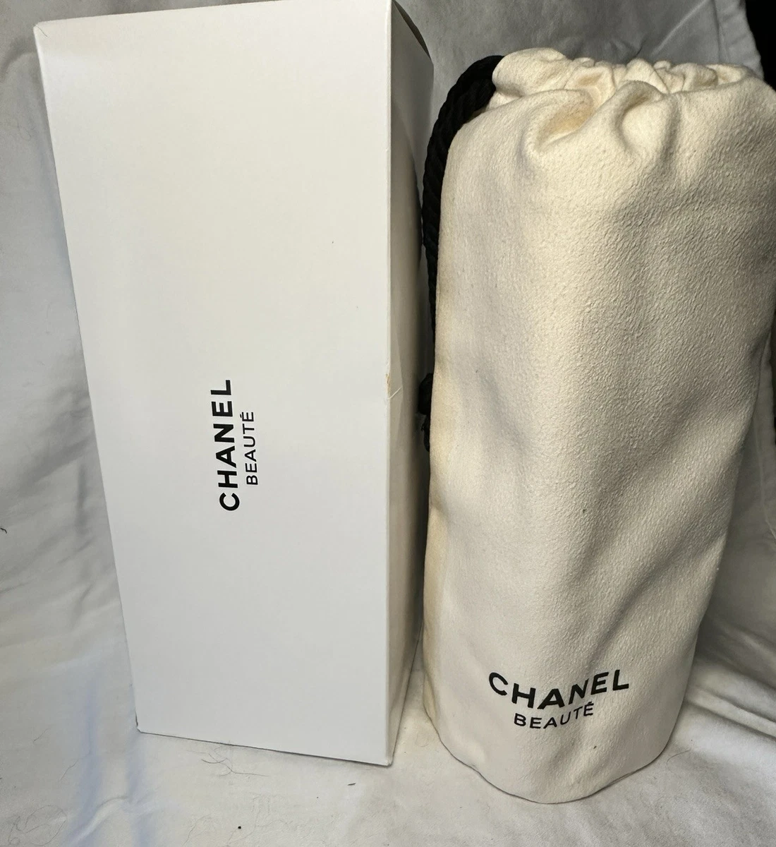 CHANEL BEAUTE アイボリー ブランケット CHANEL BEAUTE アイボリー ブランケット CHANEL BEAUTE アイボリー