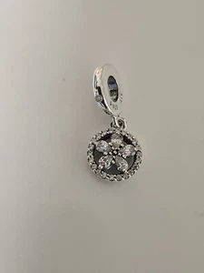 AUTHENTIC PANDORA SPARKLING SNOWFLAKE CIRCLE DANGLE CHARM #799222C01 - Picture 1 of 3