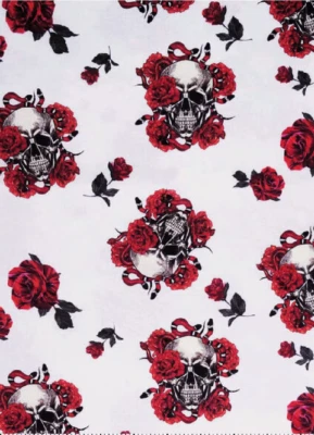 Calaveras Rosas Serpientes en Blanco Novedad Tela Algodón-OOP-BTY Foto 1 de 2