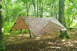 DD Tarp PRO 3 x 3 m MC Camo mit 21 Fixierungspunkten und Schnallen zum Verbin... - Bild 1 von 12