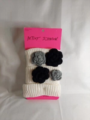 Puños para botas Betsey Johnson - tejido crema con flores - Nuevo en paquete Foto 1 de 3