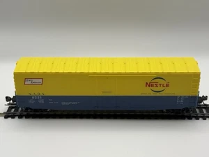 HO Athearn NADX 8221 Nestle 50’ Boxcar - KD Couplers Metallräder  - Bild 1 von 4