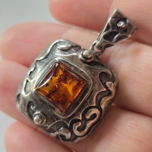 Retired Silpada Natural Baltic Amber Pendant Sterling Silver Scroll Work 70s Vtg - Picture 1 of 10
