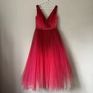 Vestido Mac Duggal para mujer 12 rojo ombre tul vestido de noche con cuentas cintura cuello en V - Imagen 1 de 15