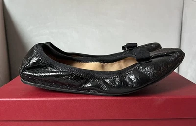 Salvatore Ferragamo My Joy Nuevo Negro Charol Varina Bow Zapatos Planos 7 M Foto 1 de 4