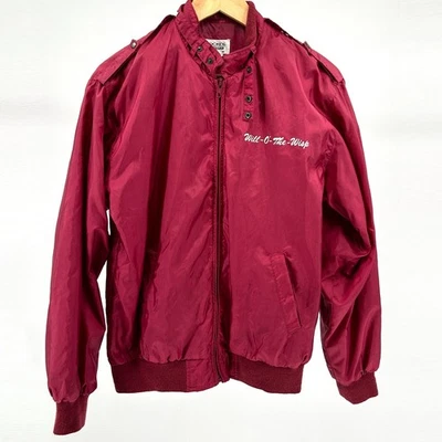 Chaqueta Bomber Vintage Años 80 Jockey Edición Estándar Borgoña "Will-O-The-Wisp" Foto 1 de 4