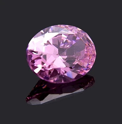 6.95 Ct Cambodian Pink Zircon Natural Certified Gorgeous Oval Cut Loose Gemstone - Image 1 of 4