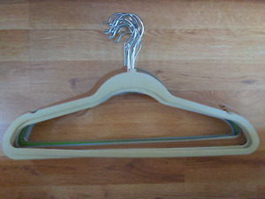 Lot of 15 Clothes hangers durable felt covered metal hook