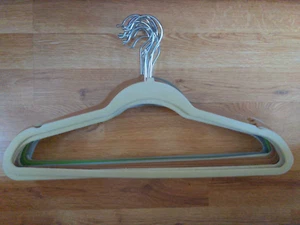 Lot of 15 Clothes hangers durable felt covered metal hook - Picture 1 of 2