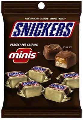 Bolsa de 4,4 onzas de barras de caramelo de chocolate tamaño minis SNICKERS [Paquete de 12] Foto 1 de 2