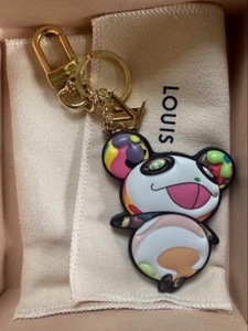 LOUIS VUITTON X Takashi Murakami Super Flat Panda Key Holder Bag Charm M02467 - Picture 1 of 3