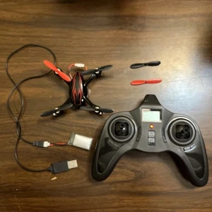 The Hubsan X4 Drone with HD Camera 2.4GHz 4 Channel Mini R/C Quadcopter - Picture 1 of 5