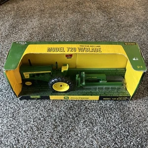 2004 Ertl 1/16 Scale John Deere 720 Tractor with Blade Diecast W/ Box. New - Picture 1 of 7