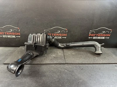 Jeep Renegade 2017 2,4 admisión de aire limpiador filtro caja con tubos Foto 1 de 4