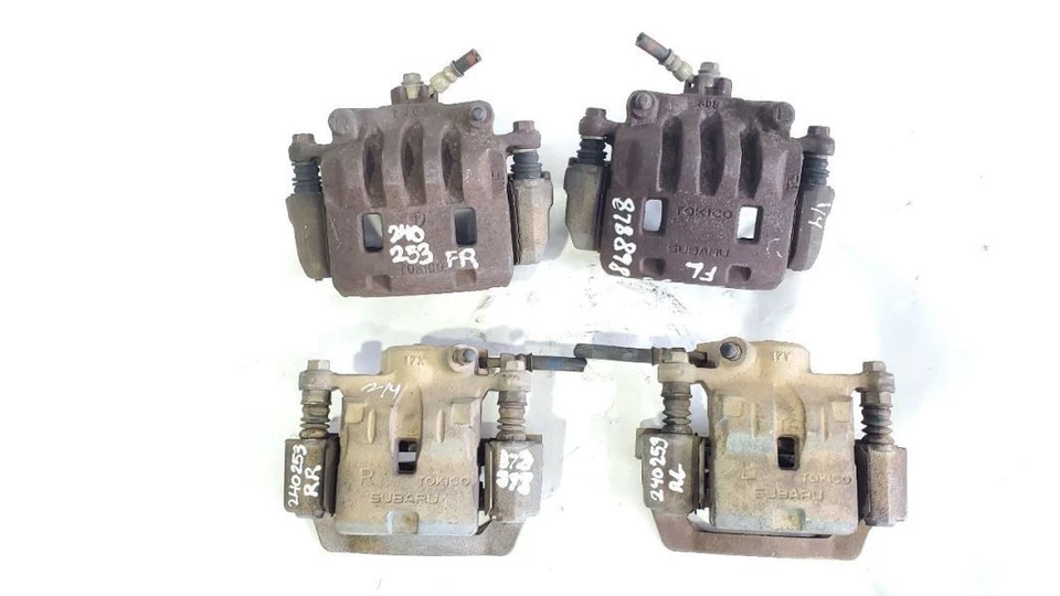 Juego de 4 pinzas de freno WRX 2010 2011 Subaru Impreza OEM Foto 1 de 4