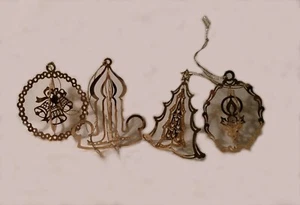 4 Gold Tone Filigree Ornaments Christmas Tree - Picture 1 of 4