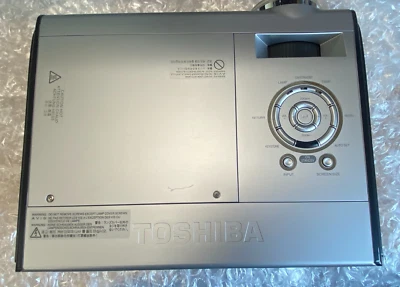TOSHIBA  TDP - T420 Data Projector with Remote. - Image 1 of 4