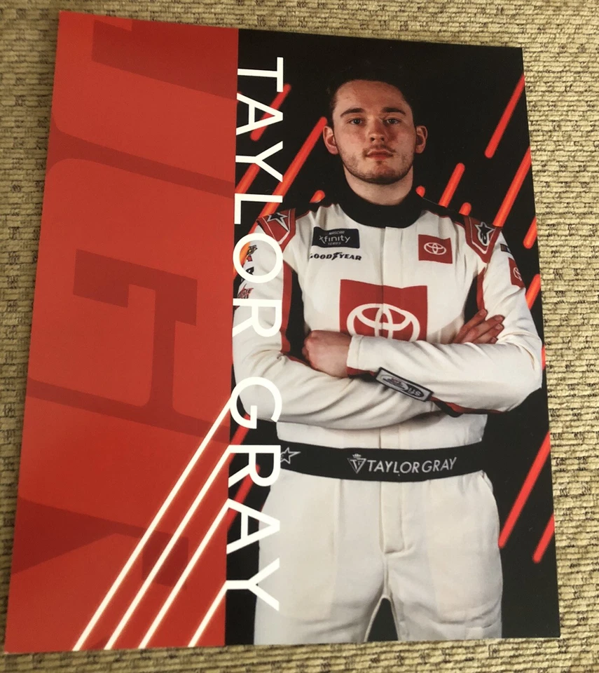 Postal Nascar Xfinity Driver Taylor gris 2024 Foto 1 de 1