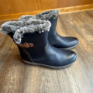 NWOB Spring Step Milagra Women's Boots Navy Faux fur Size 42 US 10.5-11 Side Zip - Picture 1 of 12