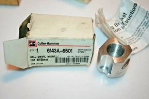 Cutler Hammer BALL SWIVEL MOUNT 6143A-6501 - Bild 1 von 1