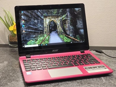 Acer Aspire V3-111P-P405 Touch 11,6" Pink/Fuchsia – Windows 10, Akku Defekt  - Bild 1 von 4