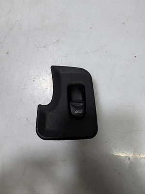 735298601 interruttore alzacristallo per ALFA ROMEO 147 W8 (08/00-01/06) 2000 - Immagine 1 di 4