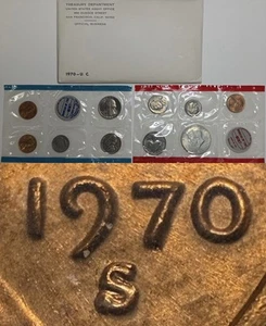1970 Mint Set with 1970 S/S RPM-1 Large Date Variety Coin & Silver Half Dollar - Picture 1 of 21