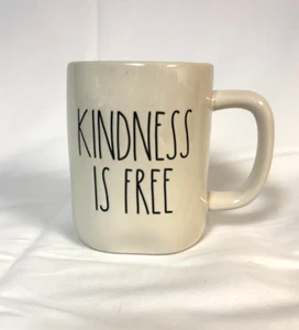 Rae Dunn Kaffeebecher "Kindness is Free" groß Keramik Kaffeebecher 20 Unzen Brandneu - Bild 1 von 6