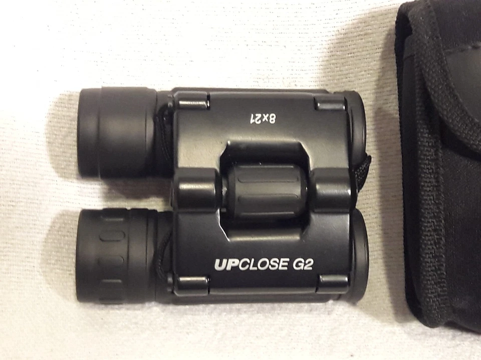 New Celestron UpClose G2 8x21 Binoculars W/Case  Outdoor Hiking 71230 - Image 1 of 4