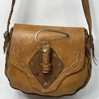 Bolso corporal de cuero mecanizado a mano cartera cierre de palanca puntada de grabado occidental boho Foto 1 de 4