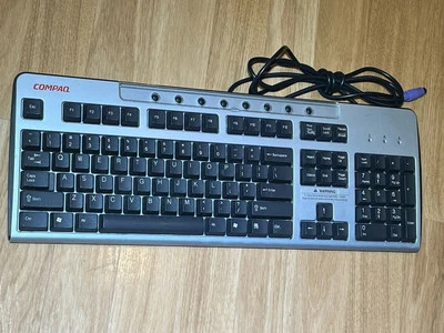 Compaq KB-0133 PS2 Multimedia Computer  Keyboard Vintage - Image 1 of 4