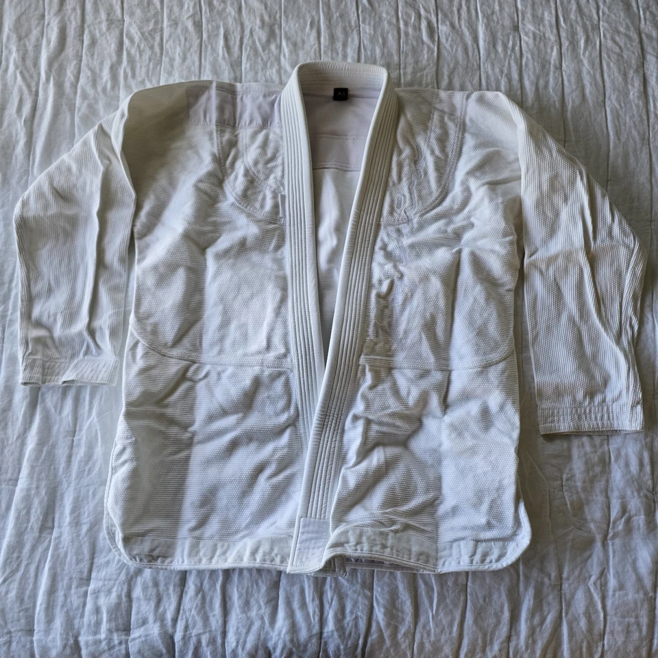 Jiujiteiro Sweep 450 Gi Yin 2.0, Blanco A3 Foto 1 de 4