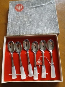 Set cucchiai Solinger Trizack 1968 vintage nuovi manici perla - Foto 1 di 6